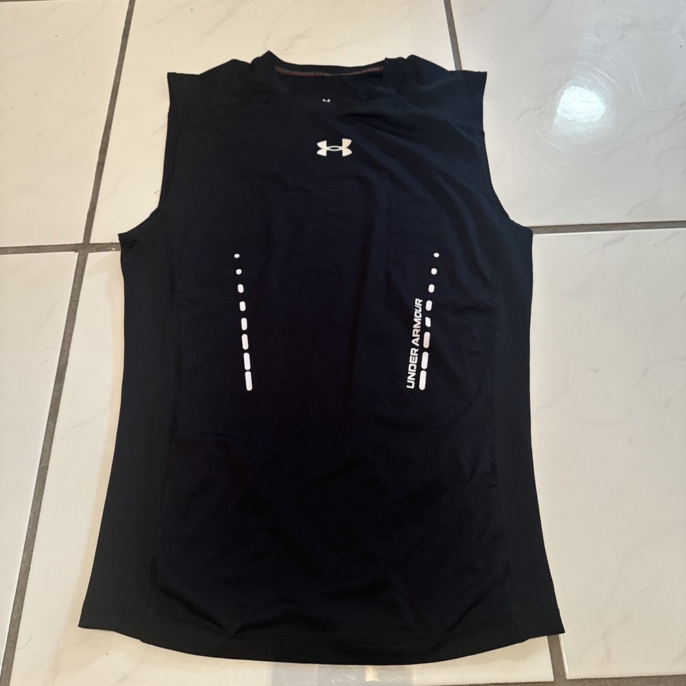 Under Armour HeatGear Compression Men's Vent Tank Top Sz M Work Out Sports